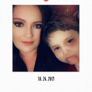 Meet your Posher, Andria-dillon